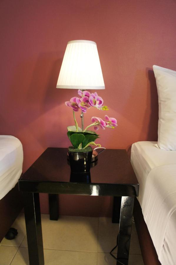 The Nest Serviced Apartment Bangkok Luaran gambar