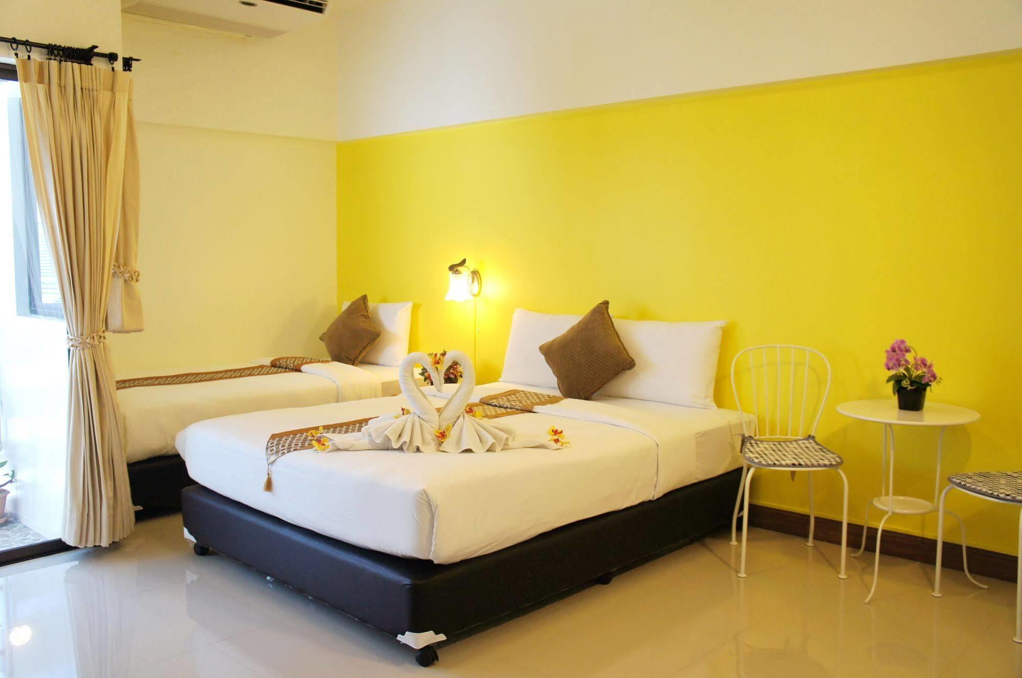 The Nest Serviced Apartment Bangkok Luaran gambar